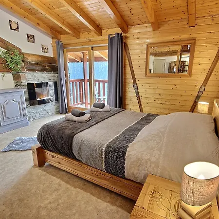 Les Balcons Du Molliebon Appartement *